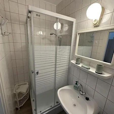 게스트하우스 Haus Gizella 3*