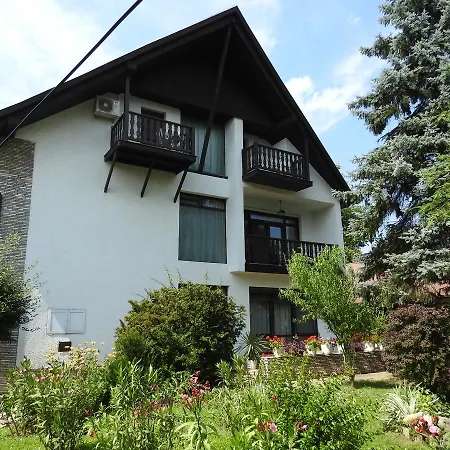 Haus Gizella 게스트하우스